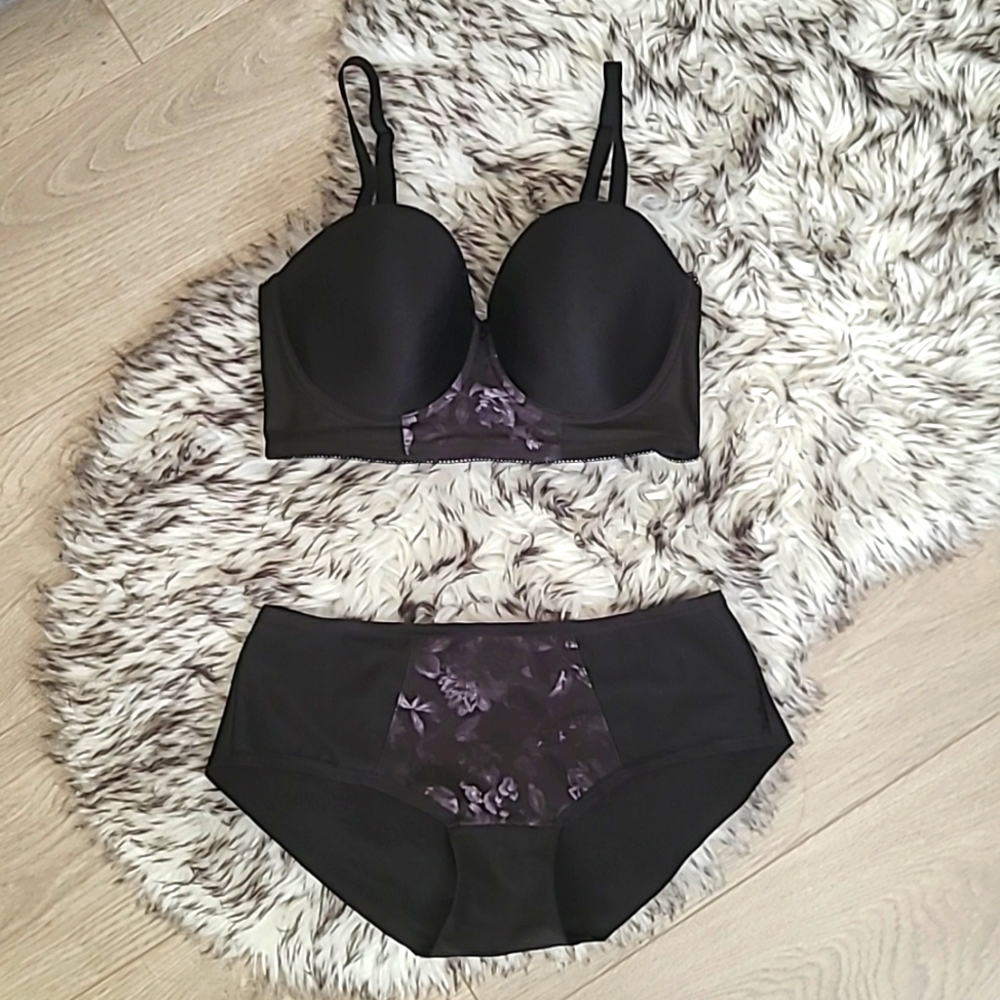 Freya convertible/strapless bra and panty set in shadow floral 32DDD